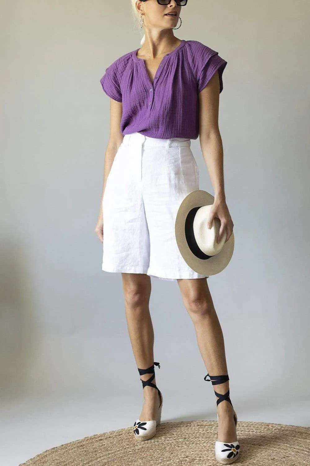 Classic Linen Bermuda Shorts