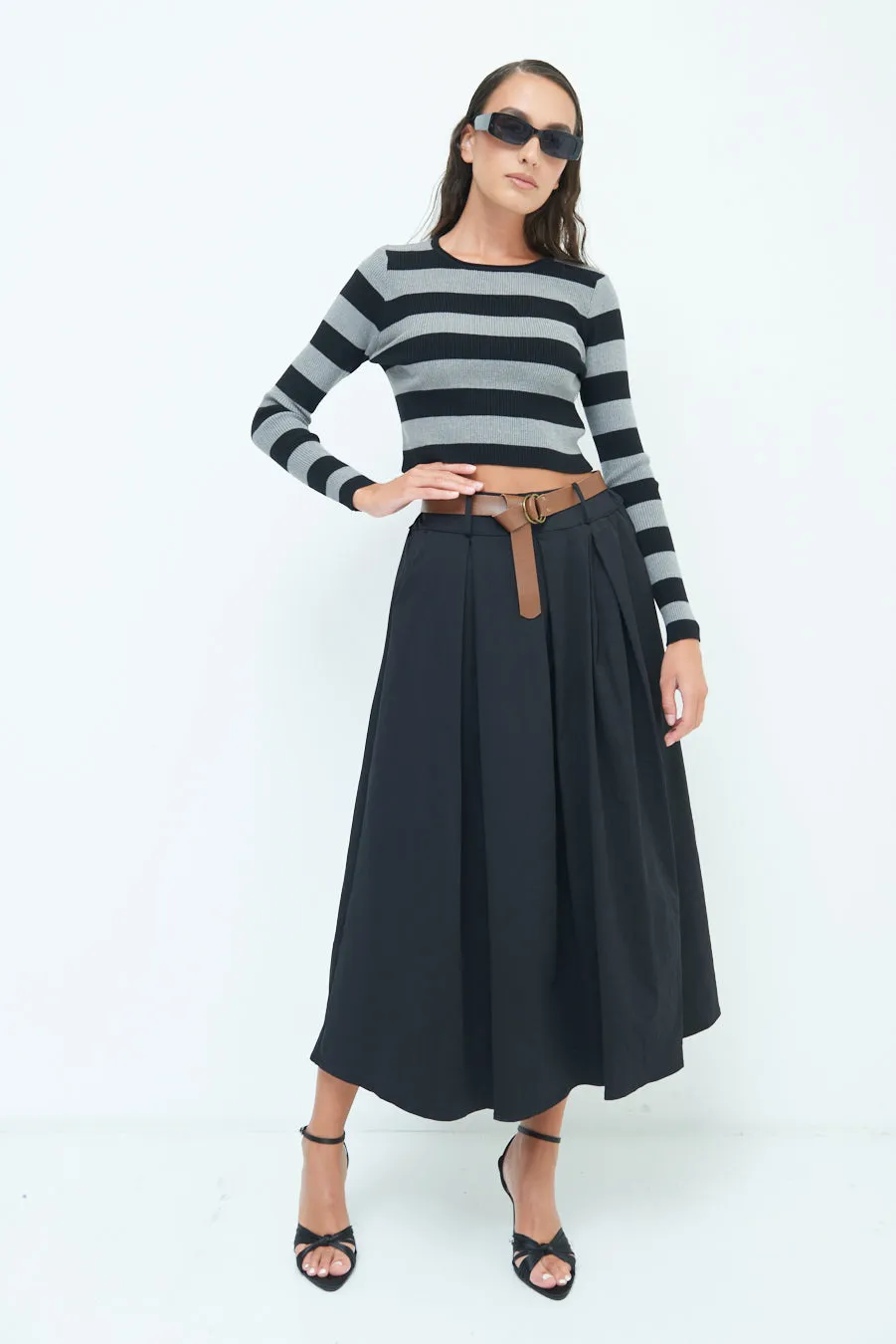 Pleated A-line midi skirt wholesale