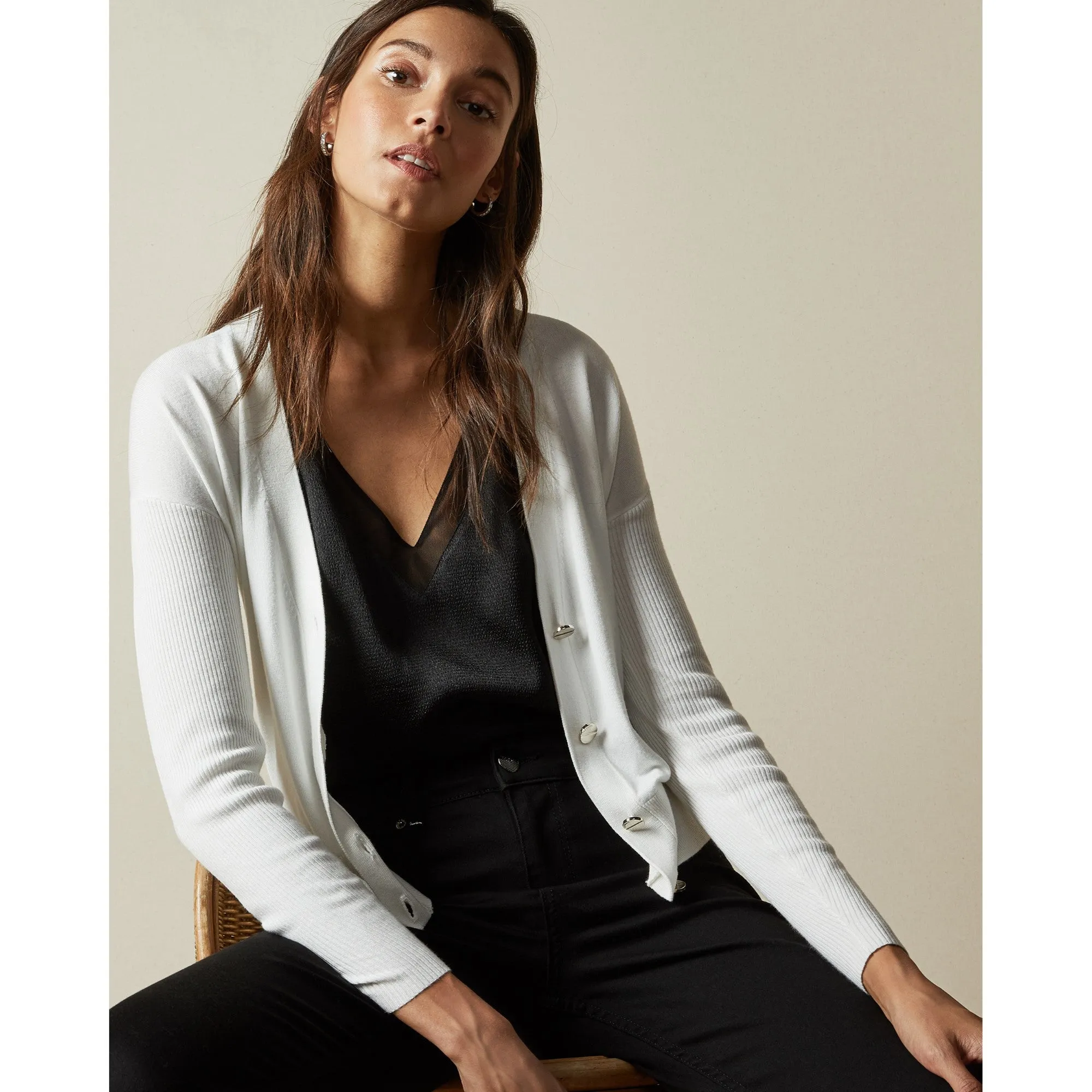 Women Aubreiy-Knitted Button Down Cardigan - Ivory